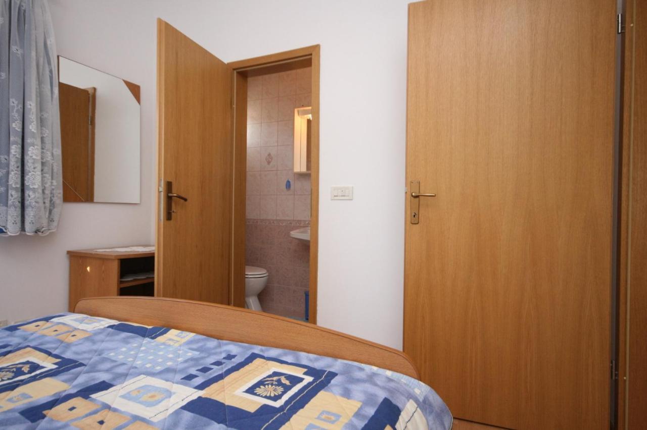 Apartment Stara Novalja 6301B ภายนอก รูปภาพ